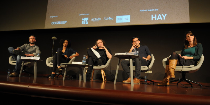 D’esquerra a dreta; Xavier Aldekoa, Tania Adam, Pere Ortín, Samuel Aranda i Gemma Parellada. Foto José Luís Gómez Galarzo