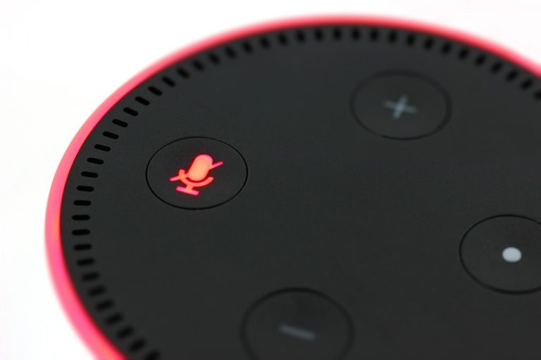 Altaveus intel·ligents que informen en català