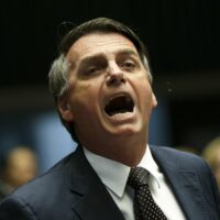 Bolsonaro Wikimedia (CC), l'autor és Marcelo Camarg;o i la font, l'Agência Brasil.