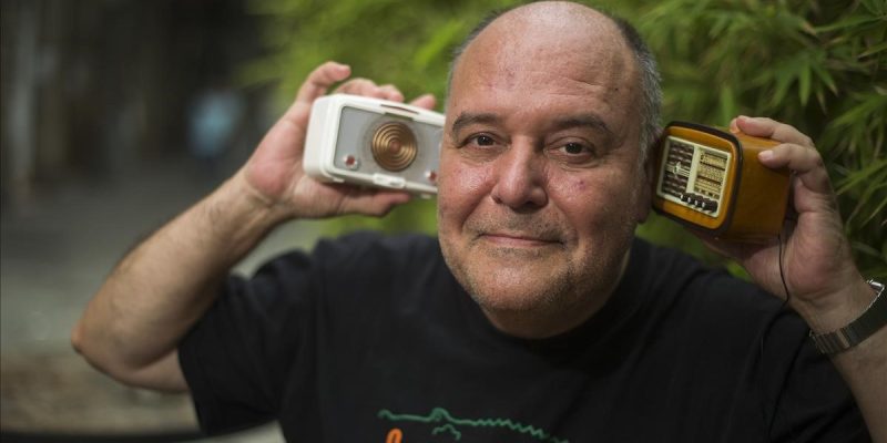 Albert Malla és, des de ben petit, un apassionat del món de la ràdio. Foto: cedida