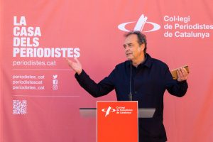 El Col·legi de Periodistes va homenatjar, com cada any, els periodistes que porten trenta-cinc anys col·legiats
