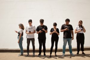 La premsa escrita i la ràdio mantenen un bon nivell de credibilitat entre els joves. Foto: Unsplash