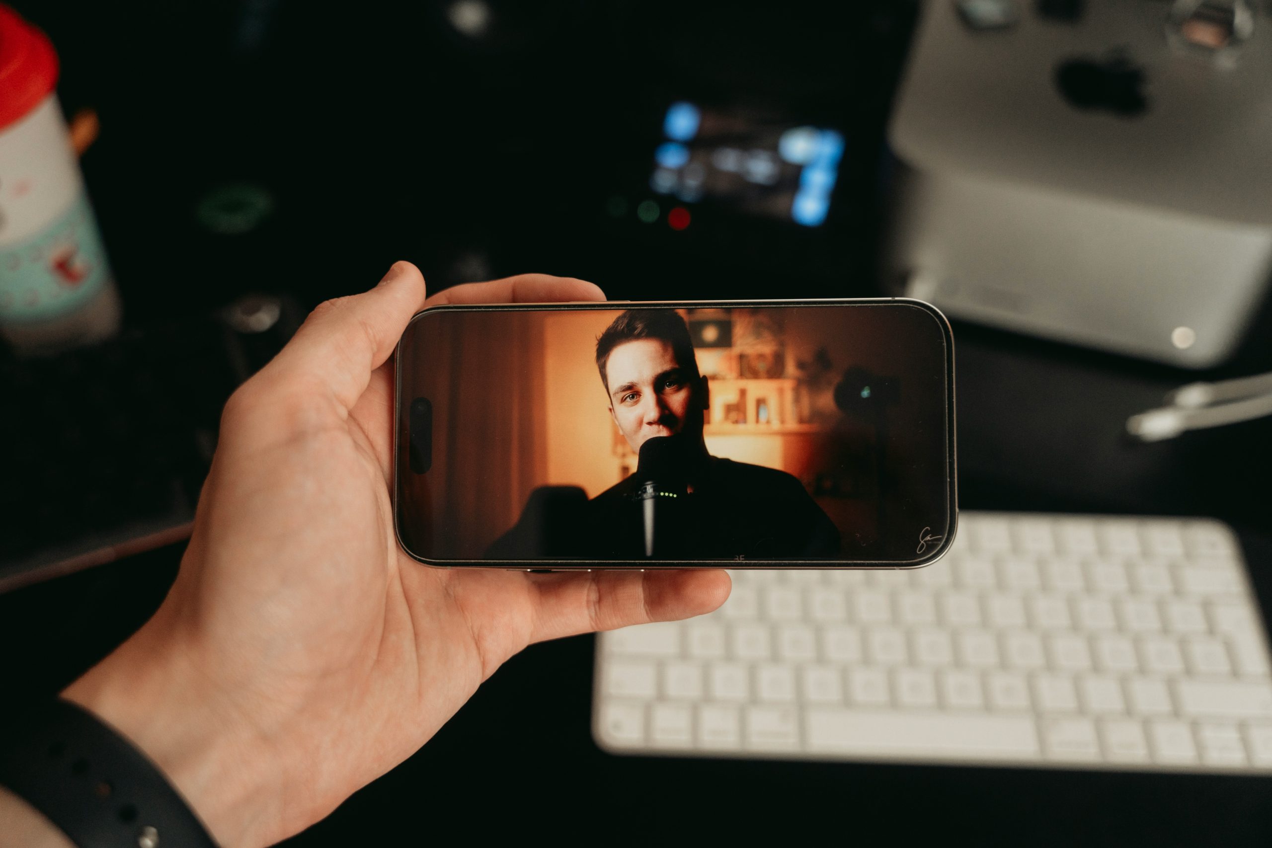 Els microinfluencers, amb uns pocs milers de seguidors, cada cop són més valorats. Foto: Szabo Viktor / Unsplash