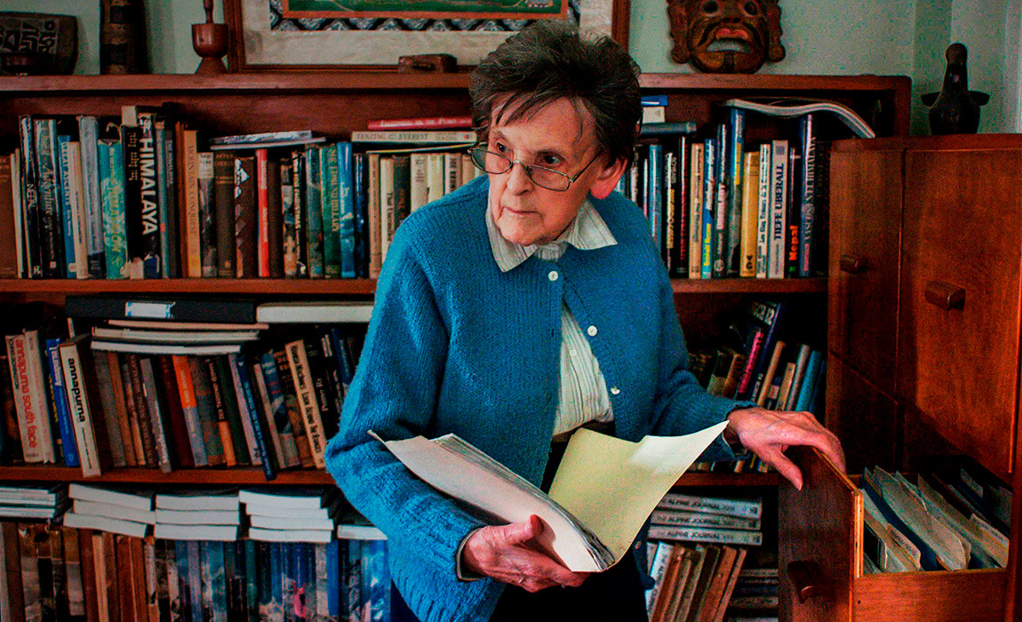 elizabeth hawley