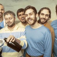 Oques Grasses lidera les escoltes a Spotify de música en català. Foto: Xevi Abril / Halley Records