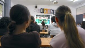 Una sessi&oacute; d&rsquo;experts de Photographic Social Vision en una aula. Foto: PSV