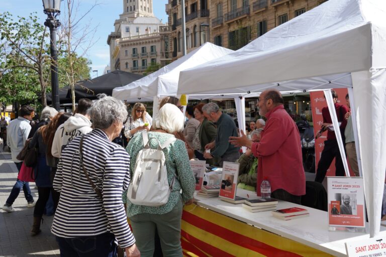 Periodisme i literatura per Sant Jordi