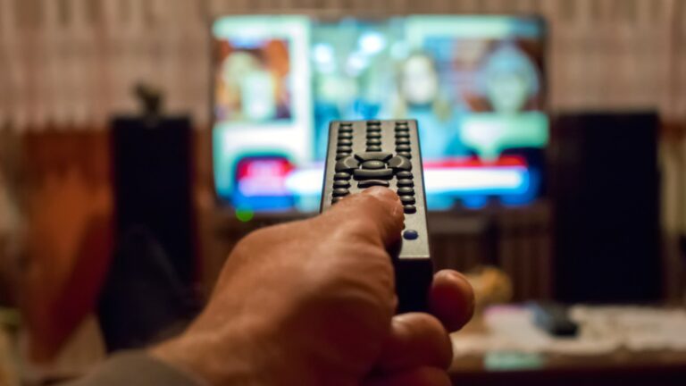 La televisió perd la batalla informativa